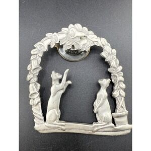 Vintage Pewter Cat Sun Catcher Decorative‎  Window Display